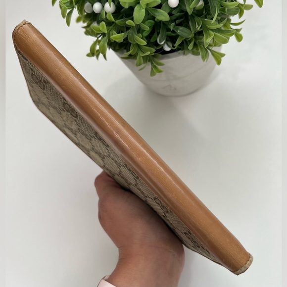 Gucci
vintage GG Canvas French Purse - Picture 9 of 14